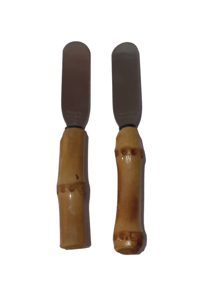 2 Espátulas de Patê +2 Garfos-Cabos em Raíz de Bambu Natural